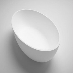 BluBathworks Halo Freestanding Oval Tub BT0305N17-01M