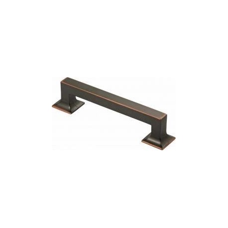 Studio Cabinet Pull P3012